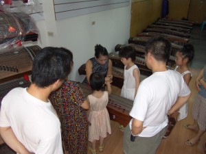 20040828689
